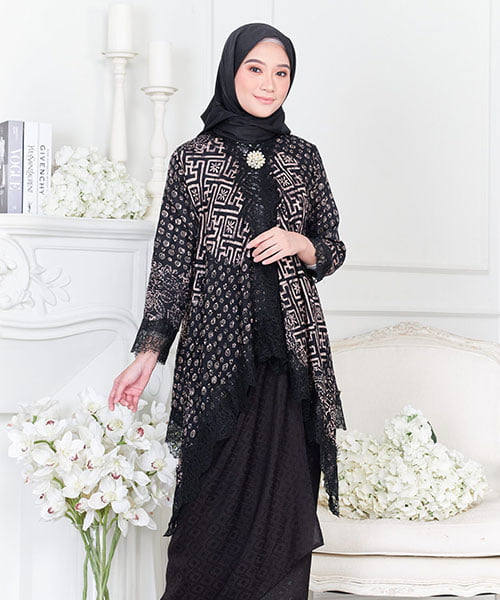 Azizah Series in Black