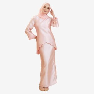 Qaseh Series in Soft Pink