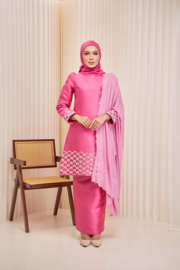 Fatima Series in Fuchsia Pink