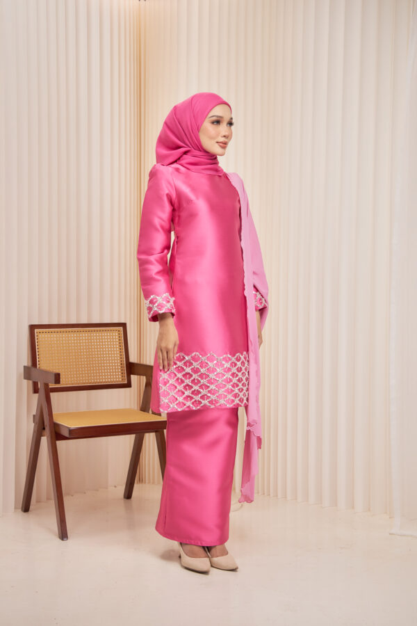 Fatima Series in Fuchsia Pink - Image 4